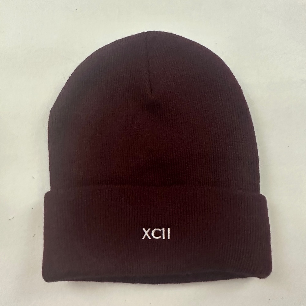 New Quinn XCII Magenta Knit Logo Cuffed Beanie One Size